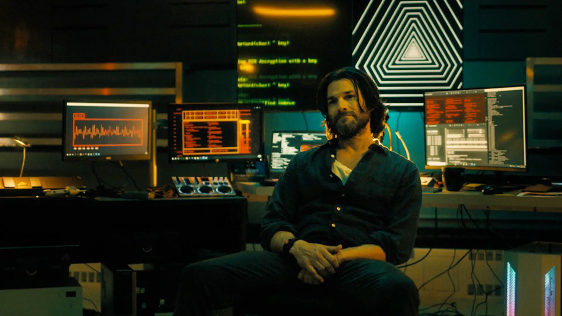 Calvin Lee Reeder takes the surreal sci-fi A-Frame - Screenopolis