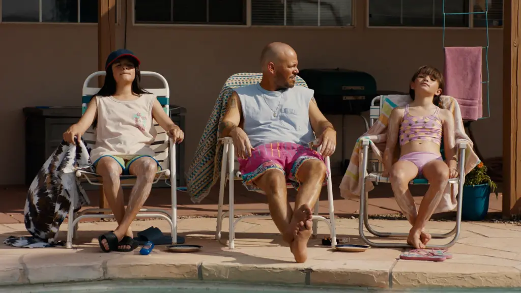 Dreya Castillo, René “Residente” Pérez Joglar, and Luciana Elisa Quiñonez in IN THE SUMMERS